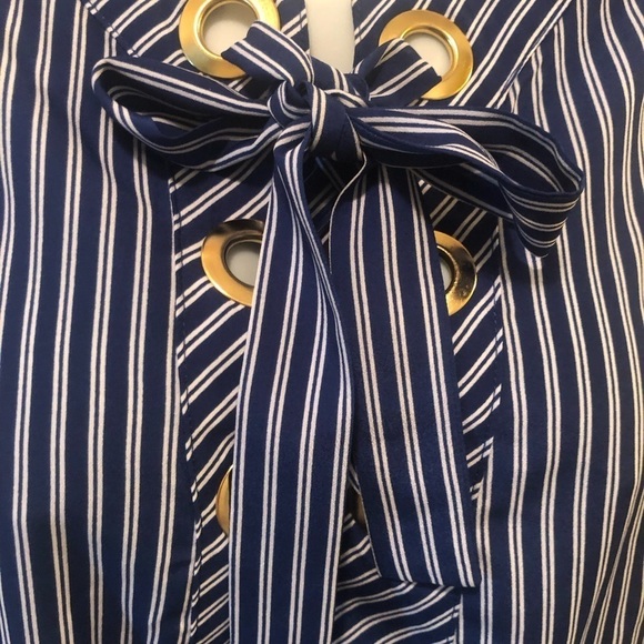 Michael Michael Kors Striped Nautical Blouse Sz. M Lace Up Sleeveless Blue - Picture 6 of 6